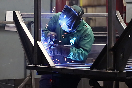 welder for metal fabrication